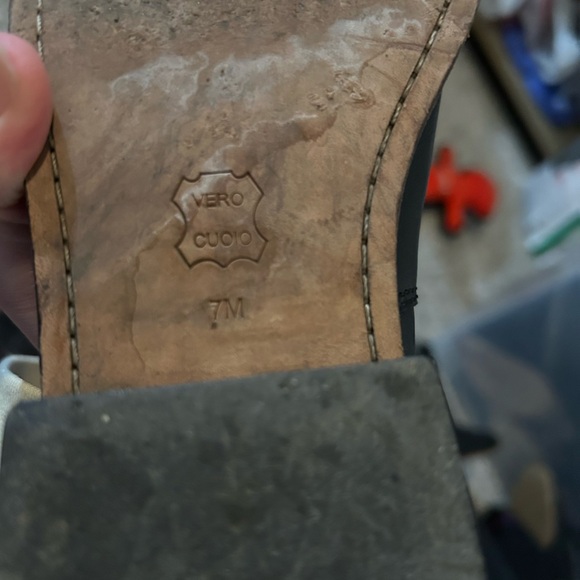 Designer boots Vero Cuoio 
Size 7M - Picture 2 of 2